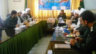 دیدار مدیران حوزه&zwnj;های علمیه با فرمانده سپاه ناحیه ملایر