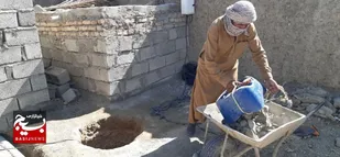 حفاری چاه برای یک نیازمند توسط گروه جهادی شهید هرمزی
