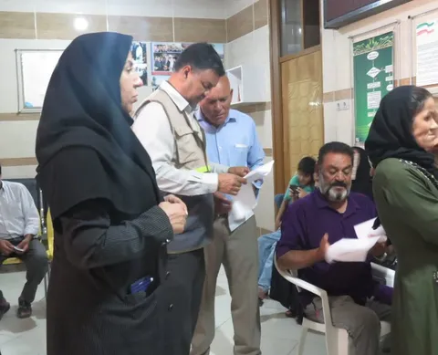 از جبهه دفاع تا جبهه سلامت؛ جهاد پزشکی بسیج در خنج با ارائه خدمات رایگان متخصصان