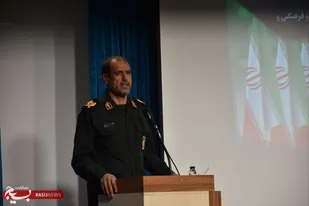نخبگان، موتور محرکه جامعه در هدایت افکار عمومی هستند