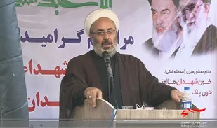 شهدا به تبعیت از امام حسین(ع) در برابر دشمن ایستادند