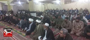 مردم صالح آباد به احترام شهدای مقاومت تمام قد ایستادند
