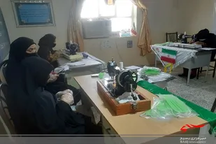 تولید ماسک توسط خواهران بسیجی سیب و سوران