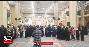 پیر جوان هم باهم آمده اند