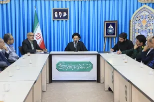 دیدار نمایندگان دستگاه&zwnj;ها و تشکل&zwnj;های کارگری و کارفرمایی خراسان جنوبی با نماینده ولی فقیه در استان
