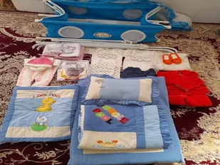 اهدای سیسمونی نوزاد به دو خانواده نیازمند در دهه بصیرت