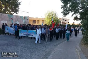 برگزاری همايش پياده&zwnj;روی نیروهای مسلح و گرامیداشت یاد شهدای ارتش در ملایر