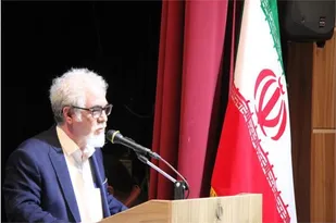 امام (ره) عالمی برجسته و فقیهی حکیم و خردمند و سیاست مداری دور اندیش بود