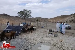 ته&zwnj;زنی چاه شرب و تجهیز سیستم خورشیدی در محله حاج کریم اپک زیری