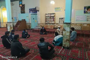 برگزاری حلقه صالحین دسته رزمی پایگاه امام حسین(ع) کیان