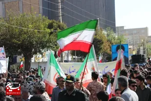 راهپیمایی باشکوه دانش&zwnj;آموزی در شهرستان ساوجبلاغ به مناسبت ۱۳ آبان برگزار شد