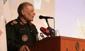 مسجدی که جوان مؤمن انقلابی تربیت کند، شکست‌ناپذیر است