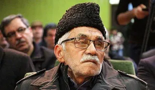 حاج قاسم مهرنیا در دومین کنگره بین&zwnj;المللی شعر ترکی غدیر در شهر تبریز مورد تقدیر قرار گرفت