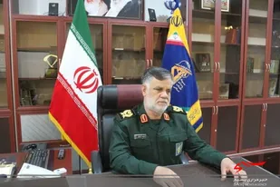 نهم دی نماد عزت ملت ایران است
