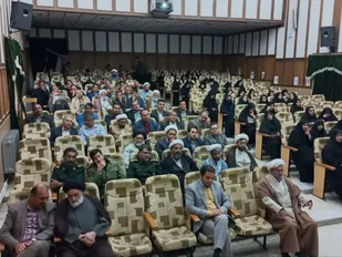 برگزاری اجلاس نماز در مهریز/کمبود روحانی در شهرستان مهریز