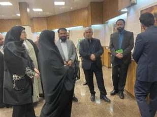 بازدید مدیر عامل باغ موزه ملی انقلاب اسلامی ودفاع مقدس از نمایشگاه مقاومت و ایثار