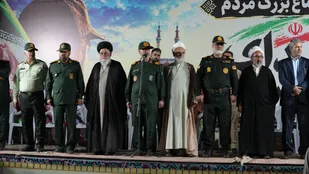 رزمایش و اجتماع بزرگ &laquo;جان&zwnj;فدای ایران&raquo; در میدان امیرچقماق یزد