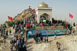 بازدید کاروان جامعه کار و تولید پارس جنوبی از مناطق عملیاتی غرب کشور