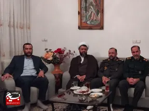 دیدار مسؤولان شاهرود با خانواده شهدا+ تصاویر