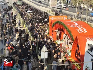 تشییع باشکوه شهدا گمنام دفاع مقدس در کرج
