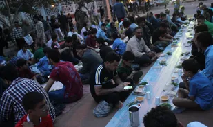 ضیافتی به وسعت دریا در شاهرود