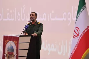 قلب محله، مسجد است/ امام جماعت، امام و پیشوای محله است
