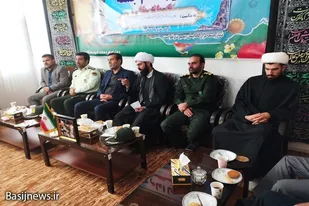دیدار جمعی از پاسداران با امام جمعه رزن