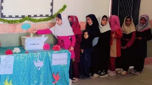 جشن عاطفه&zwnj;ها، بهانه&zwnj;ای برای ساختن فردای دانش&zwnj;آموزان