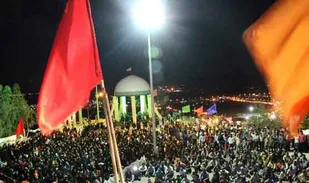 شب میلاد امام زمان (عج) در قیر و کارزین/ تصاویر