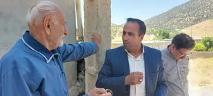 تقدیر بخشدار پاتاوه ازمعتمدین روستای تمنک به جهت حل معارضات محلی