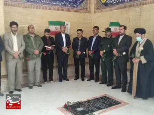 عطرافشانی گلزار شهدا دیّر به مناسبت دهه فجر
