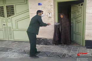دیدار و سرکشی از خانواد شهدا توسط حوزه مقاومت بسیج+ تصویر