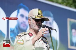 خون شهدا کمر دشمنان را شکسته است