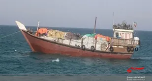 نیروی دریایی سپاه یک شناور تجاری را نجات داد