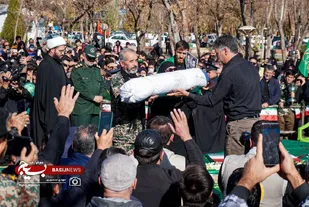 تشییع پیکر مطهر شش شهید گمنام در اراک
