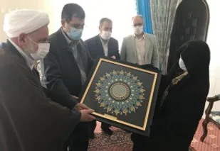 فرهنگ دیدار با خانواده شهدا باید در طول سال استمرار داشته باشد
