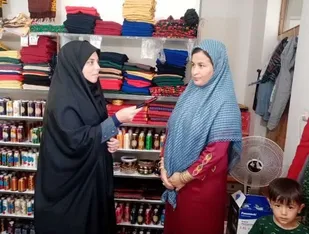 &laquo;لباس&zwnj; ترکمن&raquo; تلفیقی از فرهنگ و هنر ایرانی است/ ایجاد 11 فرصت شغلی توسط بانوی کارآفرین ترکمن در نقطه صفر مرزی