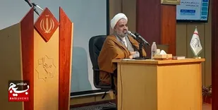گسترش و تعمیق گفتمان انقلاب اسلامی، راهبرد بسیج طلاب است