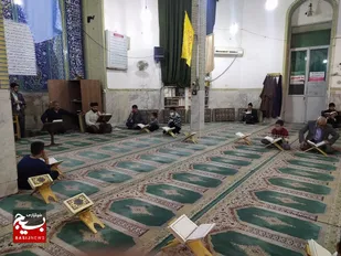 برپایی محفل انس با قرآن در مسجد امام رضا(ع) محله زنبیل آباد قم