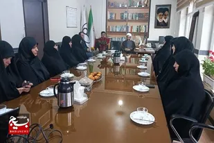 حجت&zwnj;الاسلام فیاضی با مسئول بسیج جامعه زنان سپاه شهدای آذربایجان غربی دیدار کرد