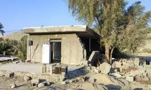 سپاهیان و بسیجیان هرمزگان همچنان برای رفع مشکلات آسیب دیدگان زلزله شمال بندرعباس در تلاش هستند