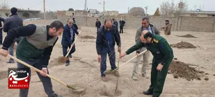 غرس درخت در دهستان فرومد میامی+ تصاویر