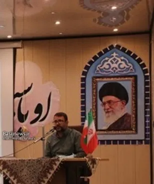 همه آحاد مردم باید وظیفه امر کردن به کارهای خوب و نهی کردن از کار بد را برای خود قائل باشند