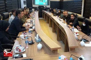 نشست خبری رییس سازمان سیما، منظر و فضای سبز شهری شهرداری ملایر با اصحاب رسانه