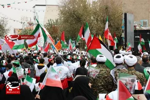 حضور پرشور نوجوانان و جوانان قمی در راهپیمایی ۱۳ آبان
