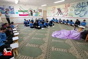 برگزاری محفل جزء خوانی قرآن کریم در مدارس شهرستان بهار