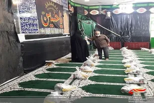 توزیع ۱۷ بسته معیشتی توسط خواهران بسیجی حوزه نرجس خاتون بین نیازمندان حاشیه شهر زاهدان