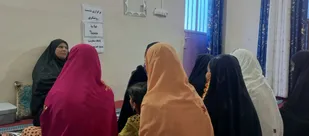 اقتصاد زیر ذره&zwnj;بین گفت&zwnj;وگو؛ بررسی چالش&zwnj;های معیشتی در پایگاه خدیجه کبری کمب