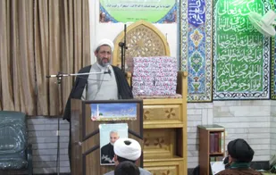 پرستاران با ایستادگی، مقاومت و صبر به حضرت زینب (س) اقتدا می&zwnj;کنند