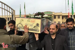 میزبانی از شهید گمنام توسط شورای اداری شهرستان برخوار برگزار شد.